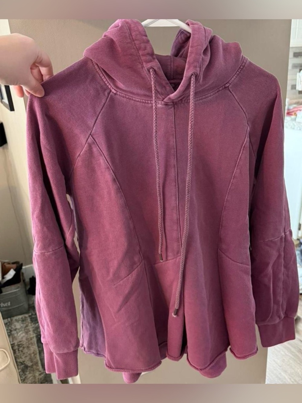 Anthropologie Pilcro Flynn Hoodie Size Small
Fits oversized - Picture 4 of 7